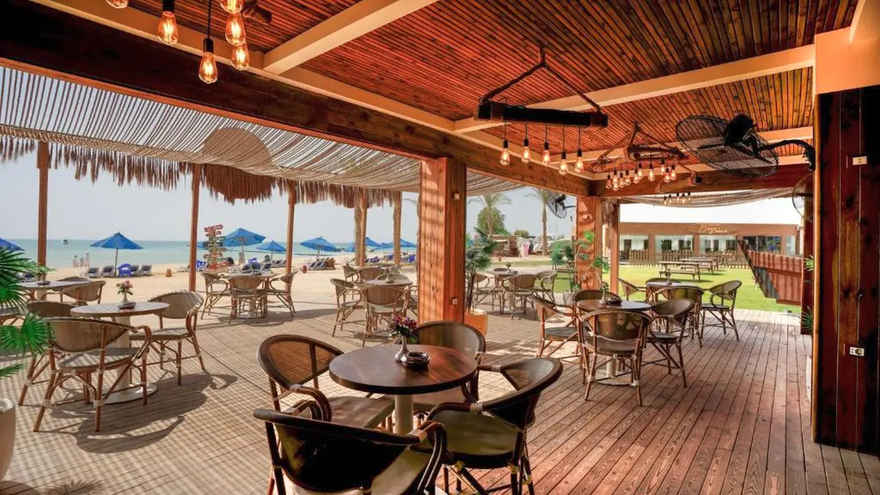 الفندق سيفيل بيتش (إيليت) - العين السخنة